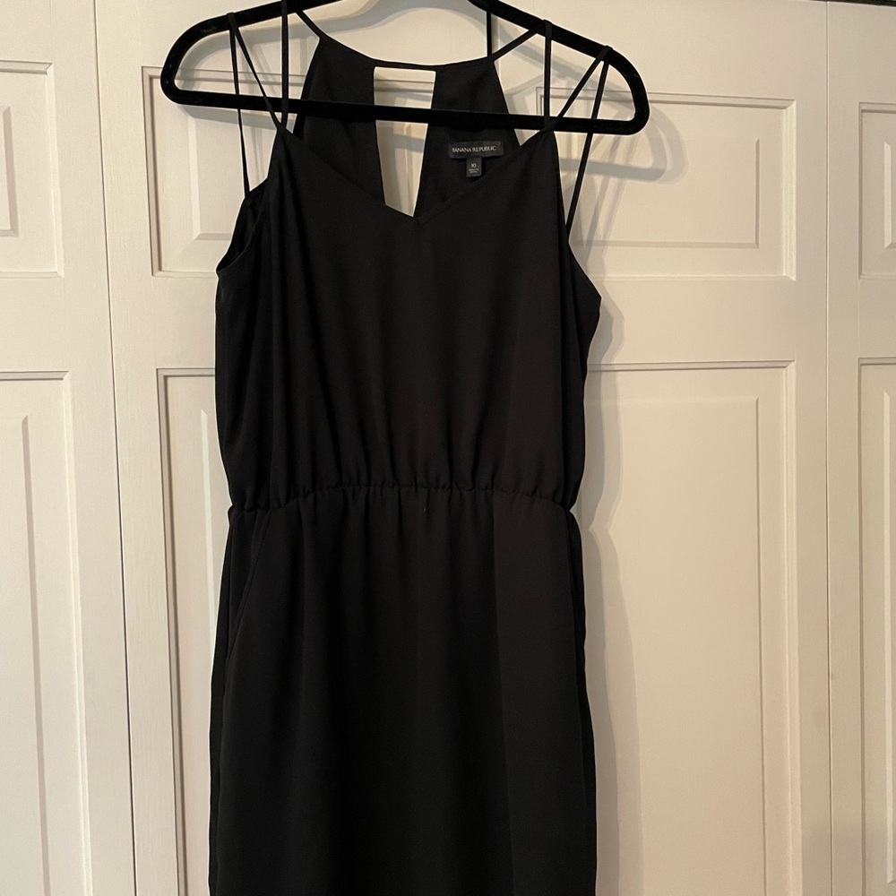 Banana Republic Short black dress with pockets
